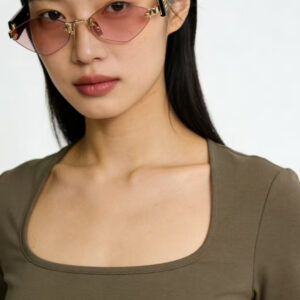 MIU-3394761