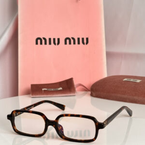 MIU-6542103