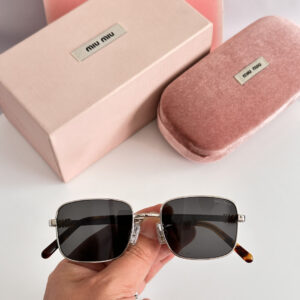 MIU-3040058