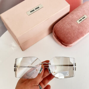 MIU-3811010