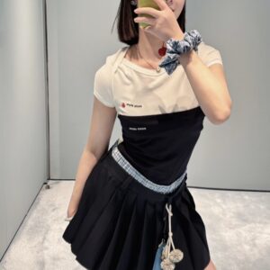 MIU-3884137