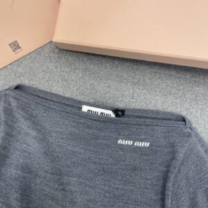 MIU-8891083