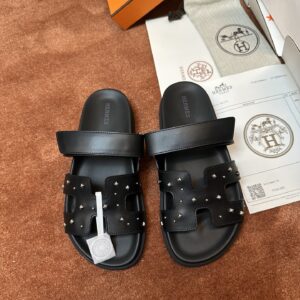 HER-8455754