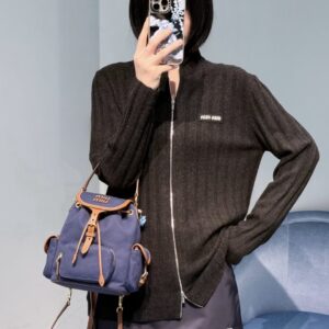 MIU-6377645